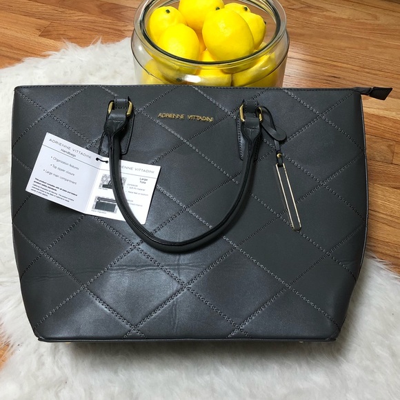 Adrienne Vittadini Handbags - Adrienne Vittadini Large Tote
